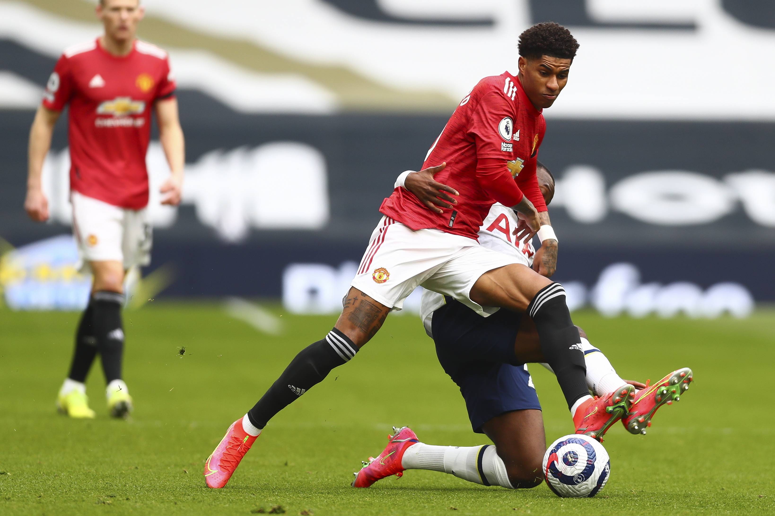 我们不难发 我们不难发